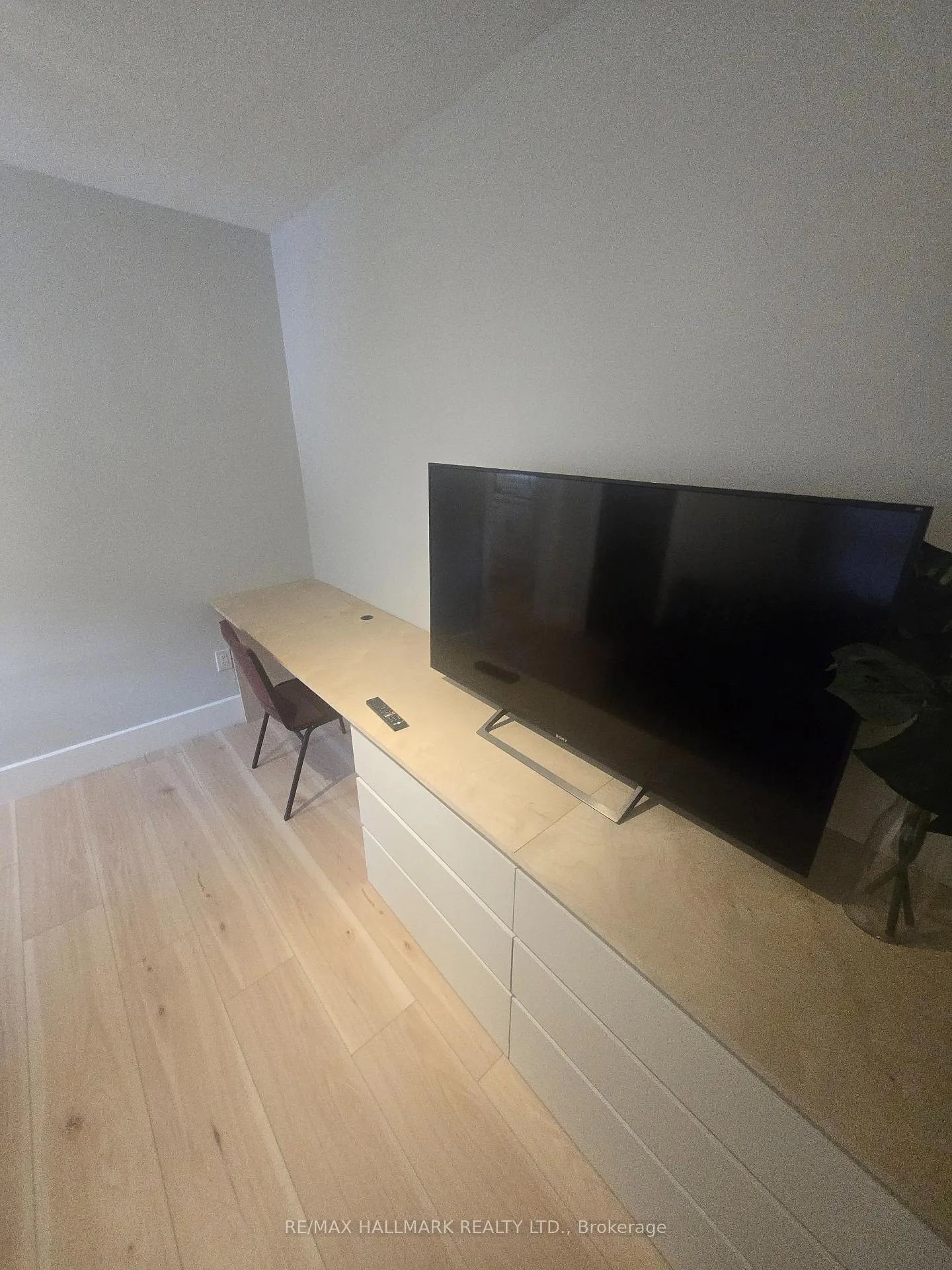 Photo 39 of Unit Main, 251 Silverthorn Avenue, Toronto, Weston-Pellam Park — HOMEH