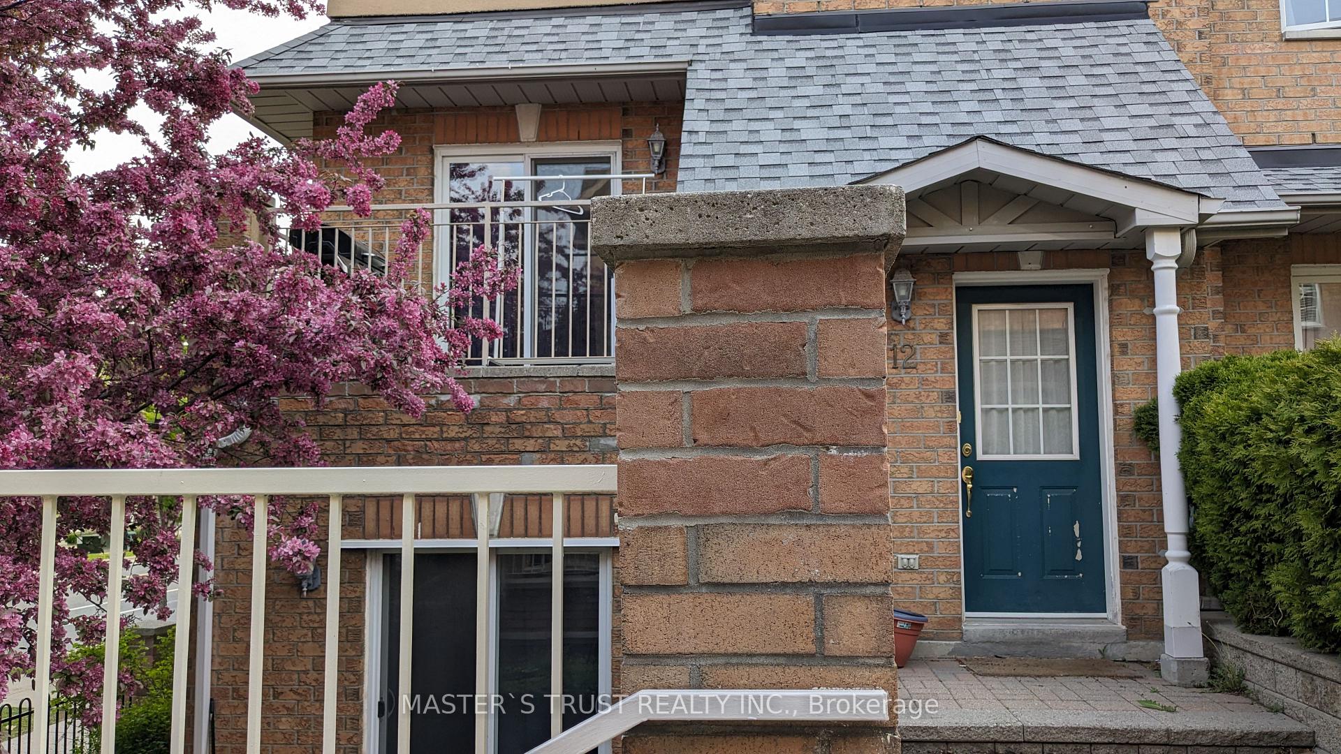 Photo 4 of Unit UPPER LEVEL, 12 Cox Boulevard, Markham, Unionville — HOMEH