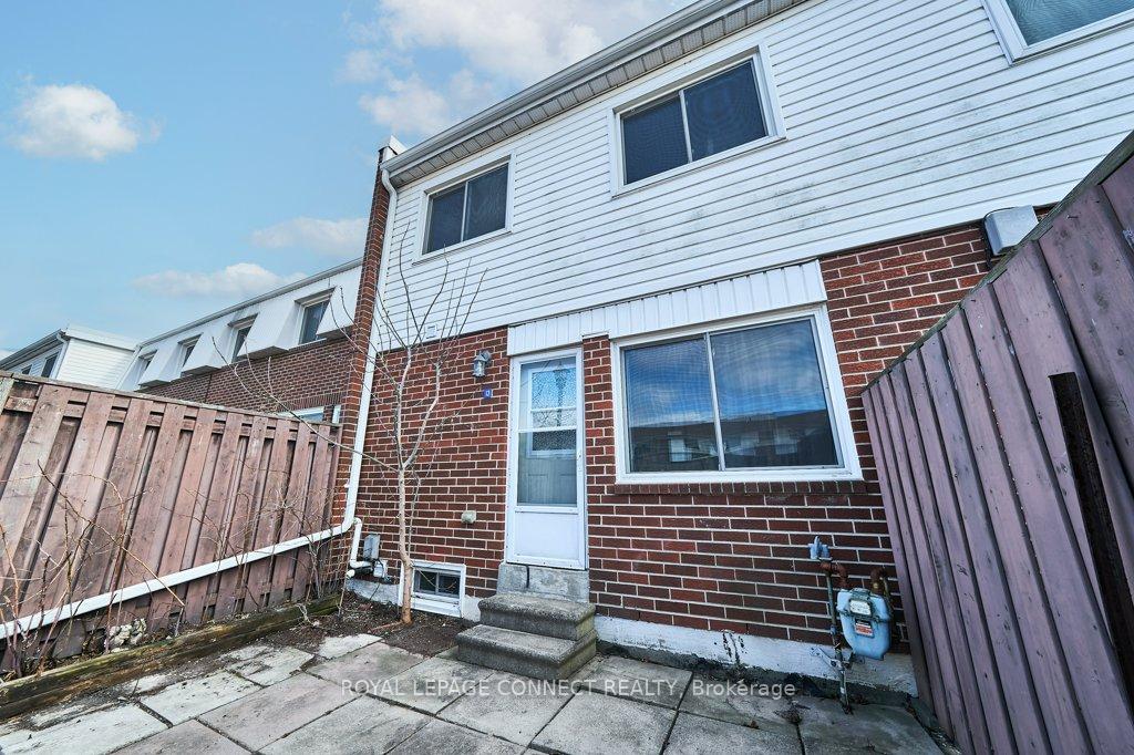 Photo 6 of Unit 13, 1010 Glen Street, Oshawa, Lakeview — HOMEH