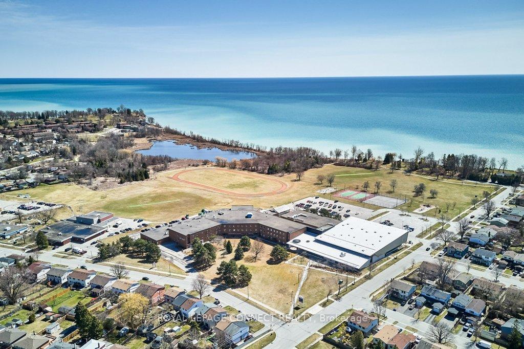 Photo 11 of Unit 13, 1010 Glen Street, Oshawa, Lakeview — HOMEH