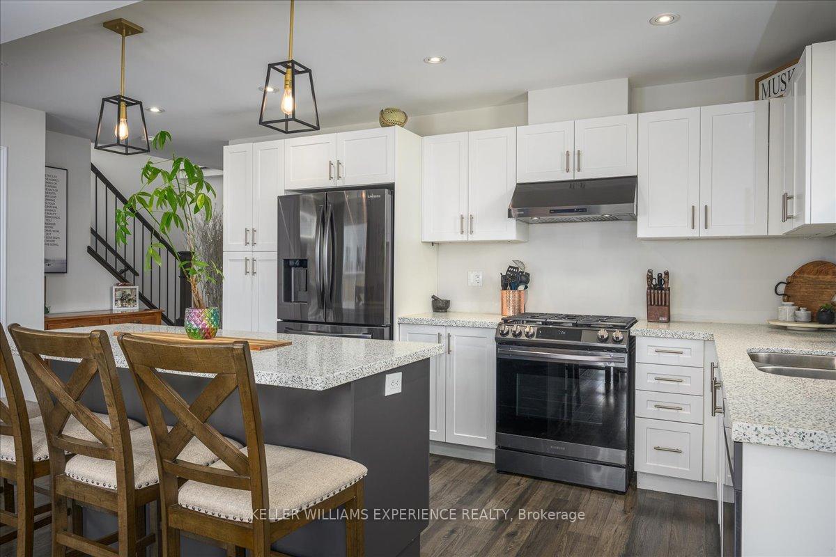 Photo 22 of 220 Wild Rose Drive, Gravenhurst, Muskoka (S) — HOMEH