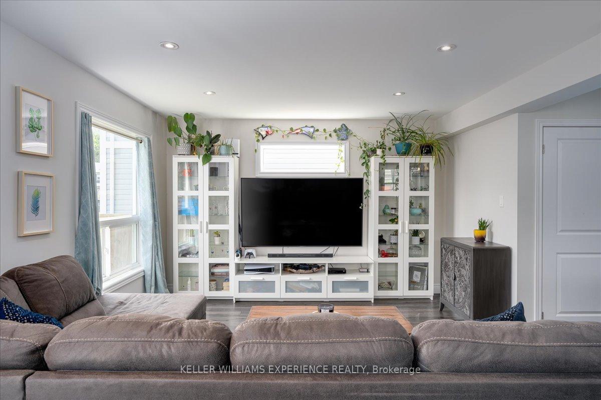 Photo 26 of 220 Wild Rose Drive, Gravenhurst, Muskoka (S) — HOMEH