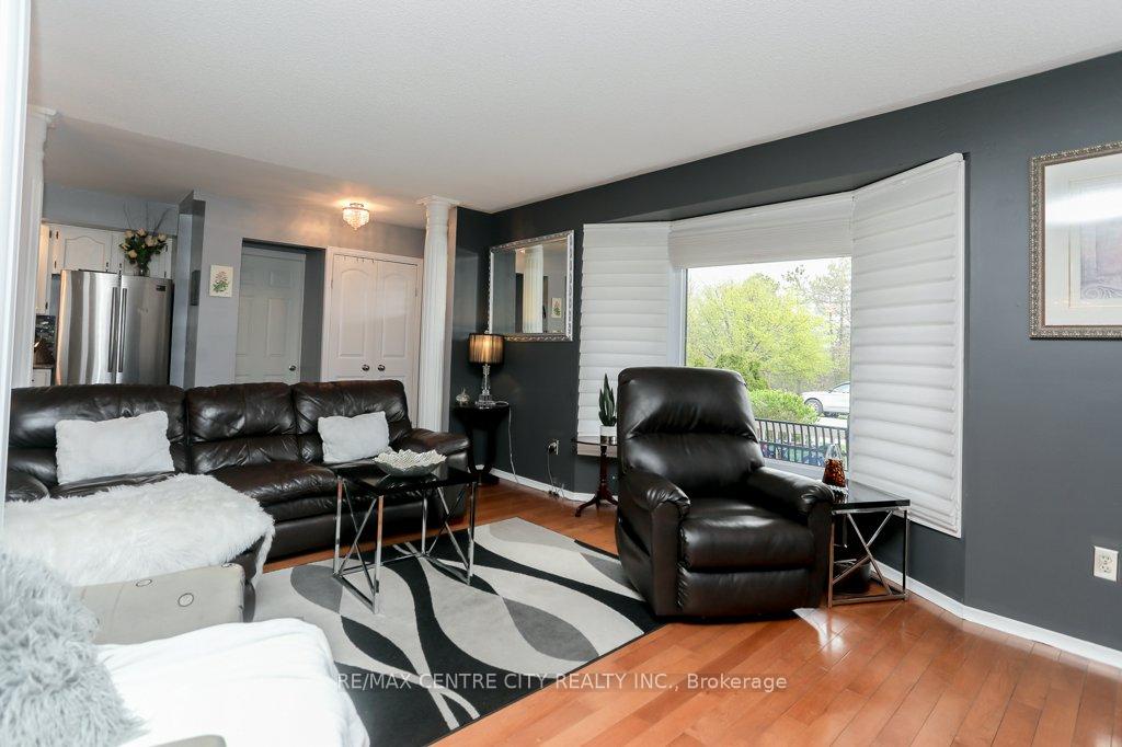 Photo 16 of 68 Sinclair Avenue, St. Thomas — HOMEH