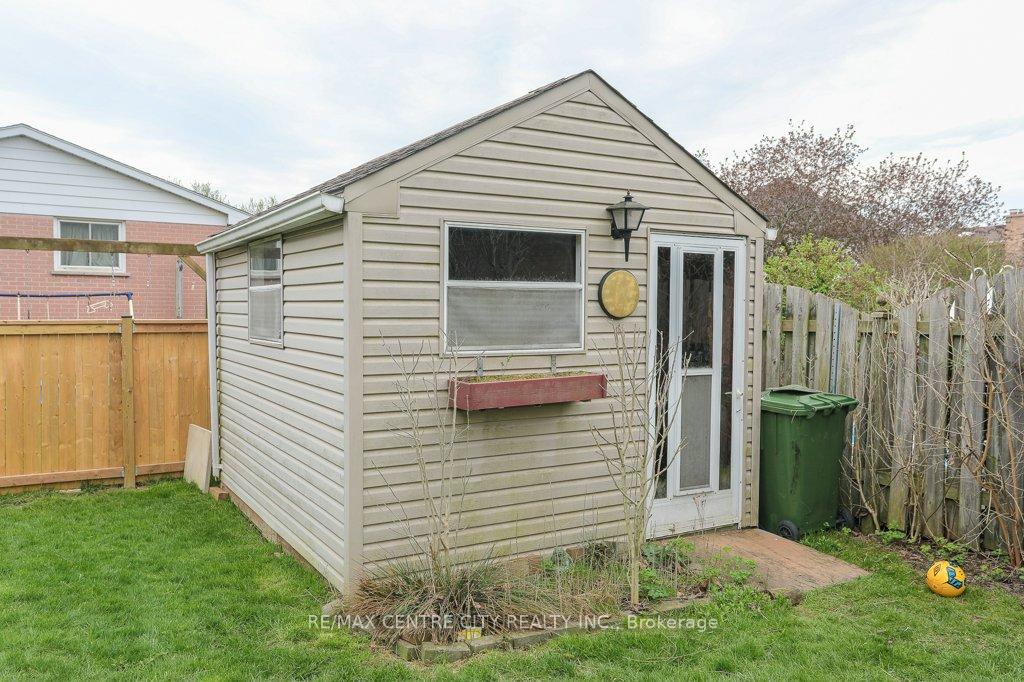 Photo 46 of 68 Sinclair Avenue, St. Thomas — HOMEH