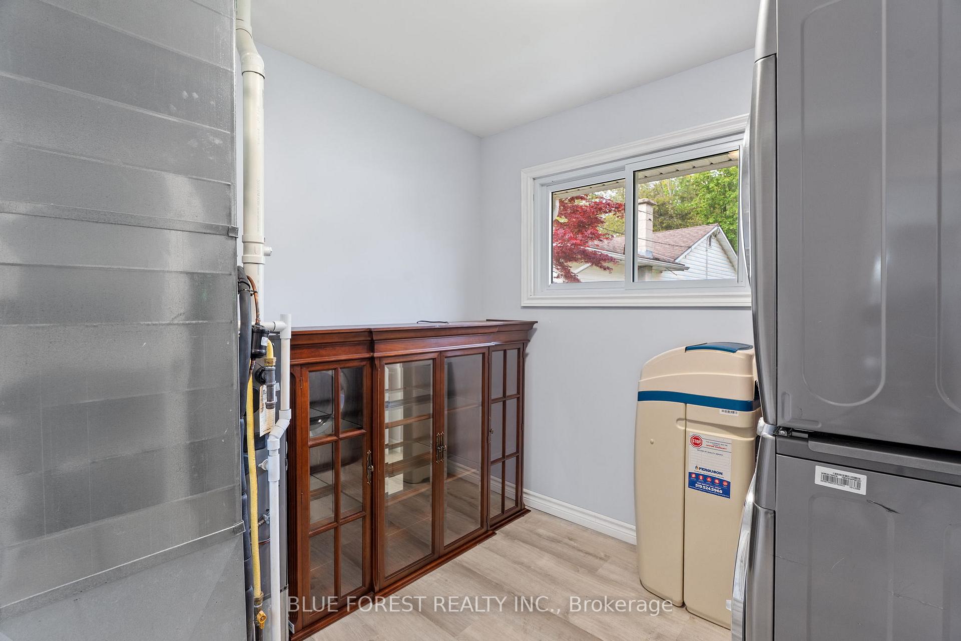 Photo 28 of 7 Andrew Crescent, Goderich, Goderich (Town) — HOMEH