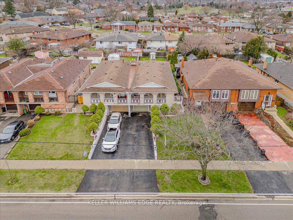 Photo 5 of 243 A Green Road, Hamilton, Stoney Creek — HOMEH