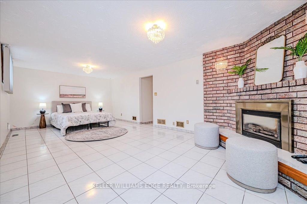 Photo 53 of 243 A Green Road, Hamilton, Stoney Creek — HOMEH