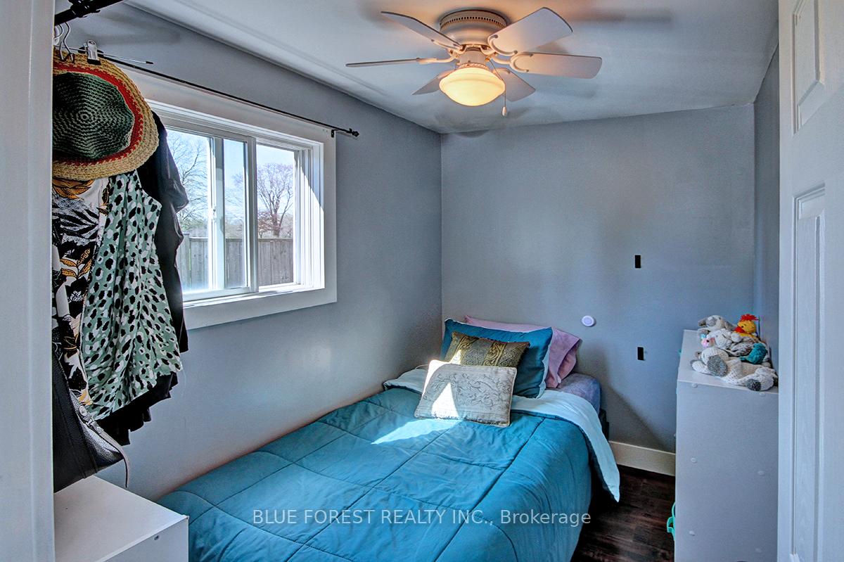 Photo 14 of 9 Henry Street, St. Thomas — HOMEH
