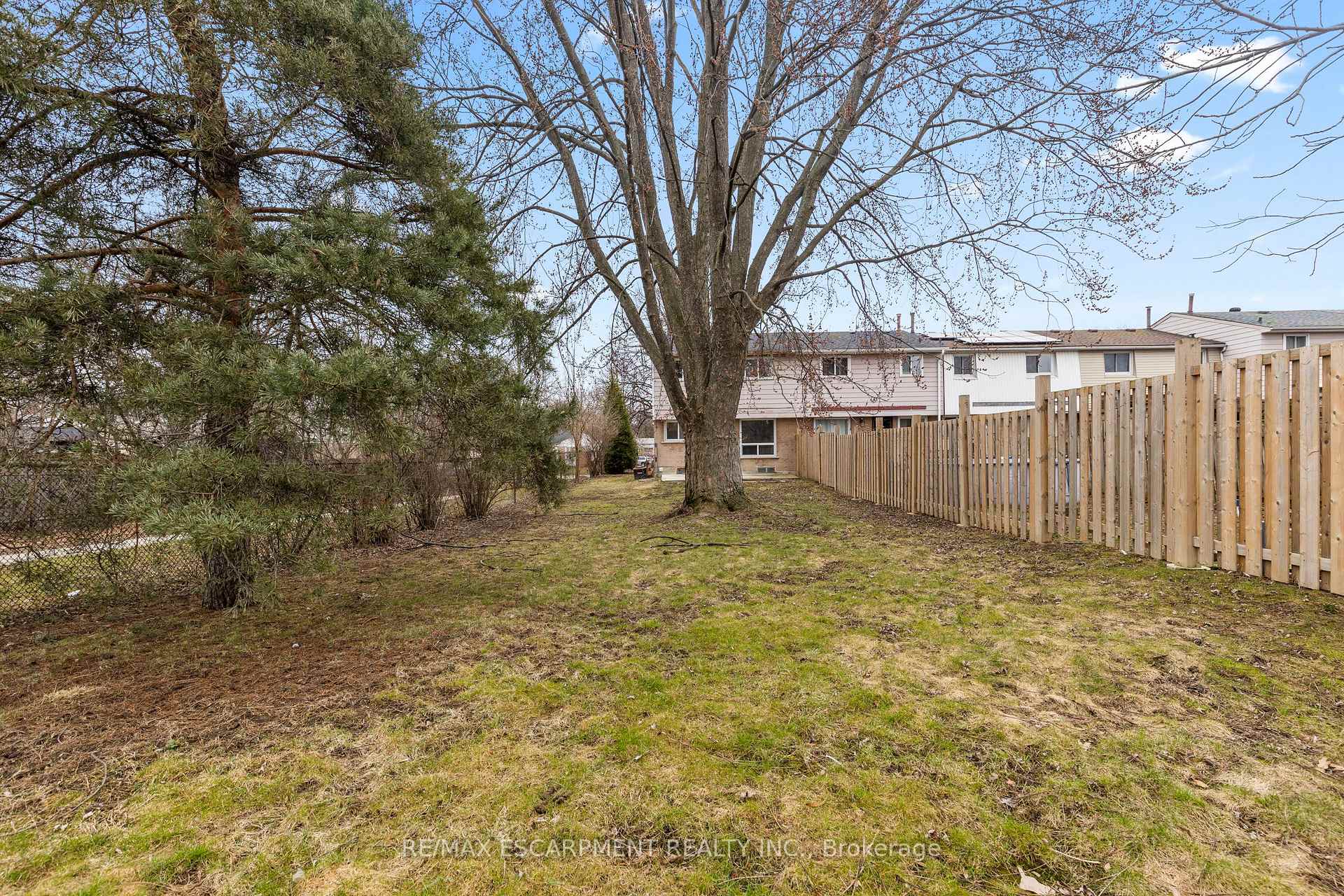 Photo 62 of 182 Golden Orchard Drive, Hamilton, Gourley — HOMEH