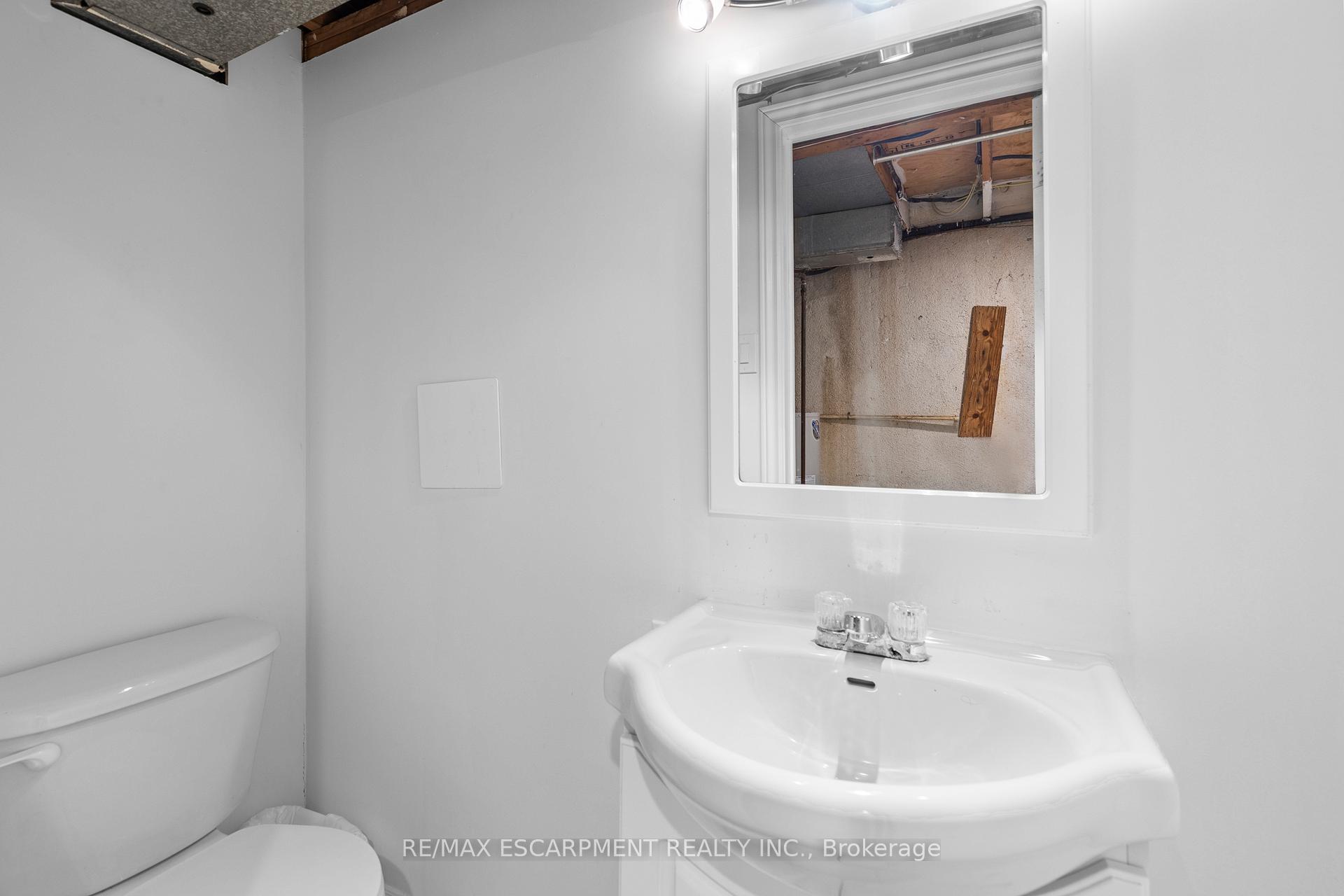 Photo 21 of 182 Golden Orchard Drive, Hamilton, Gourley — HOMEH