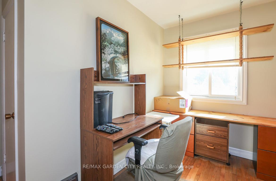 Photo 32 of 310 East 27th Street, Hamilton, Eastmount — HOMEH