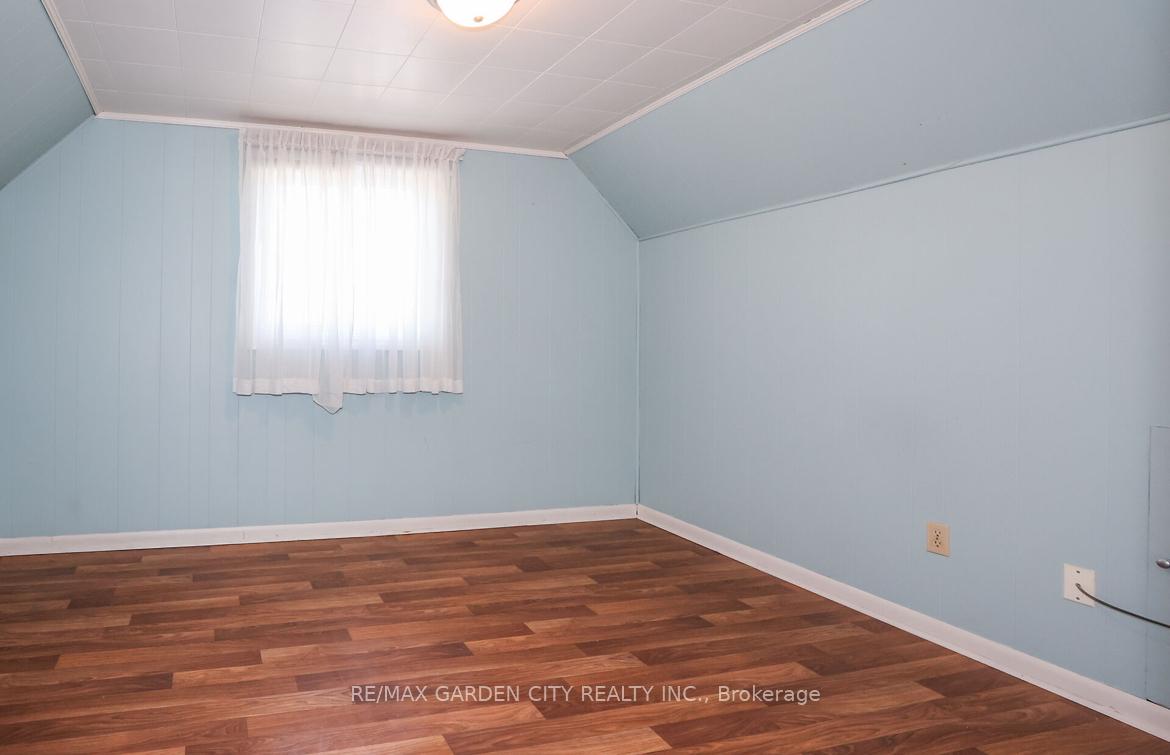 Photo 36 of 310 East 27th Street, Hamilton, Eastmount — HOMEH
