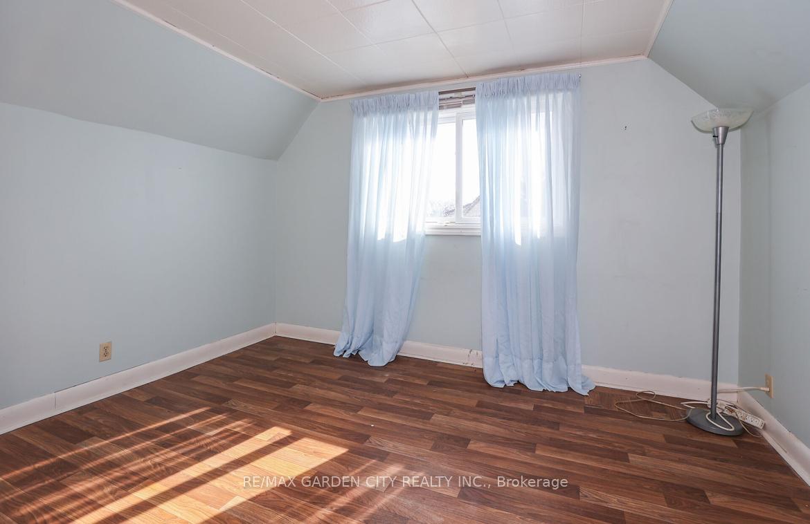Photo 15 of 310 East 27th Street, Hamilton, Eastmount — HOMEH