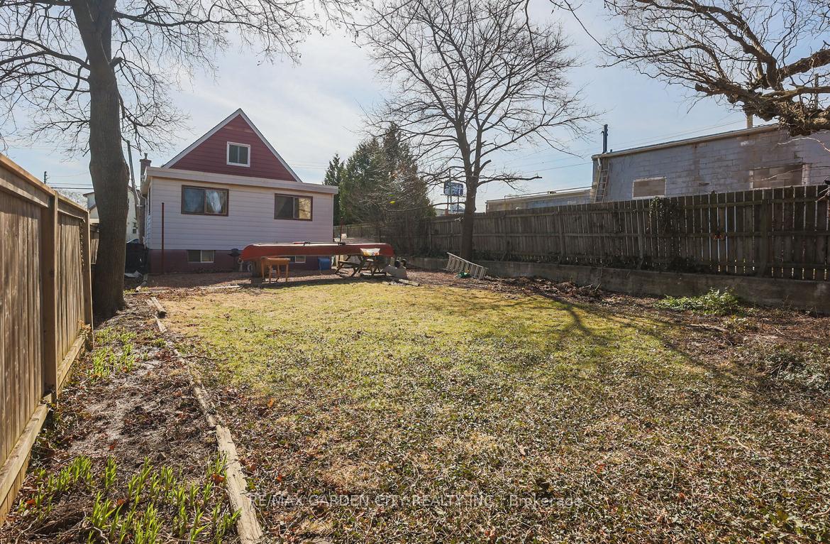 Photo 42 of 310 East 27th Street, Hamilton, Eastmount — HOMEH