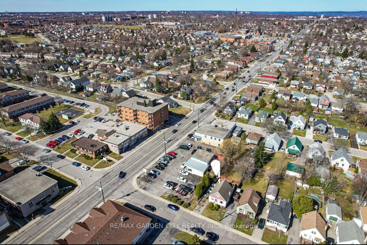 Photo 43 of 310 East 27th Street, Hamilton, Eastmount — HOMEH