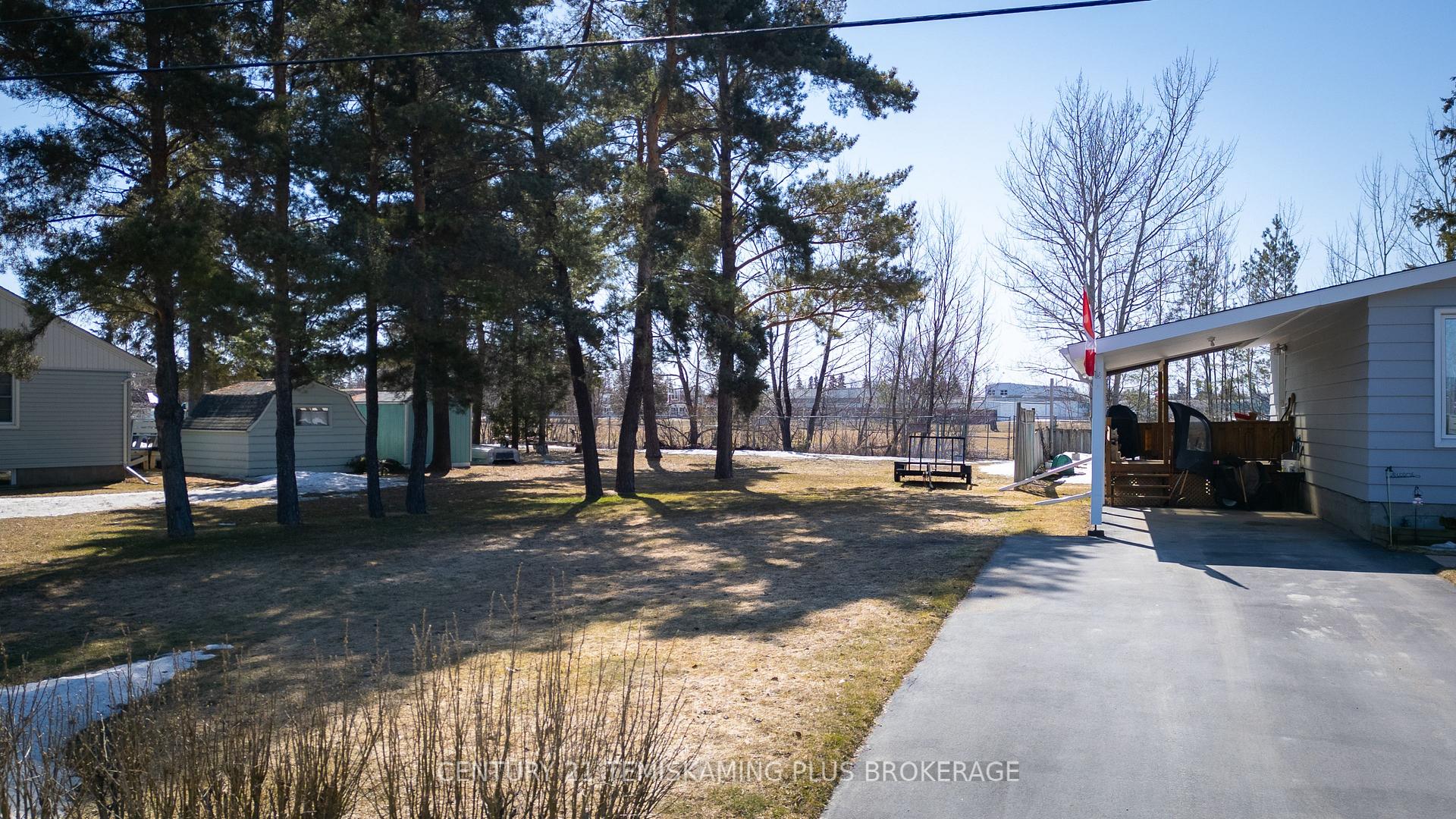 Photo 3 of 274 Birch Drive, Temiskaming Shores, New Liskeard — HOMEH