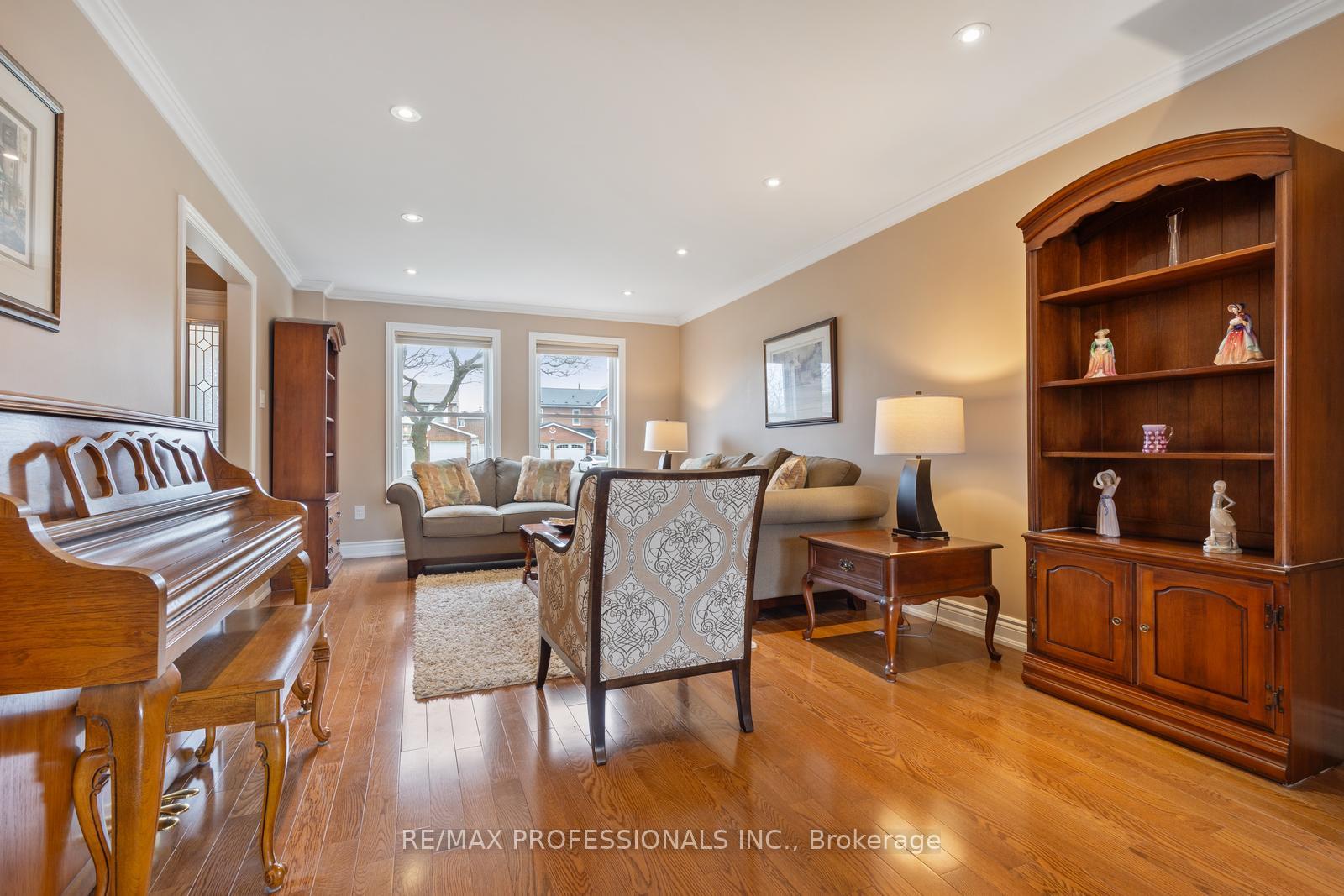 Photo 6 of 46 Jayfield Road, Brampton, Northgate — HOMEH