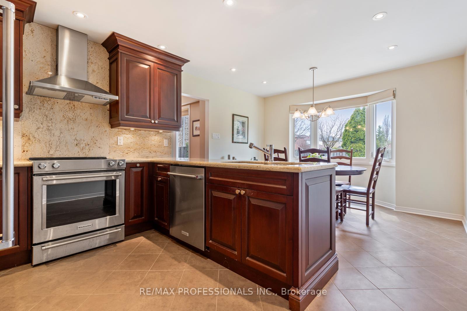 Photo 11 of 46 Jayfield Road, Brampton, Northgate — HOMEH