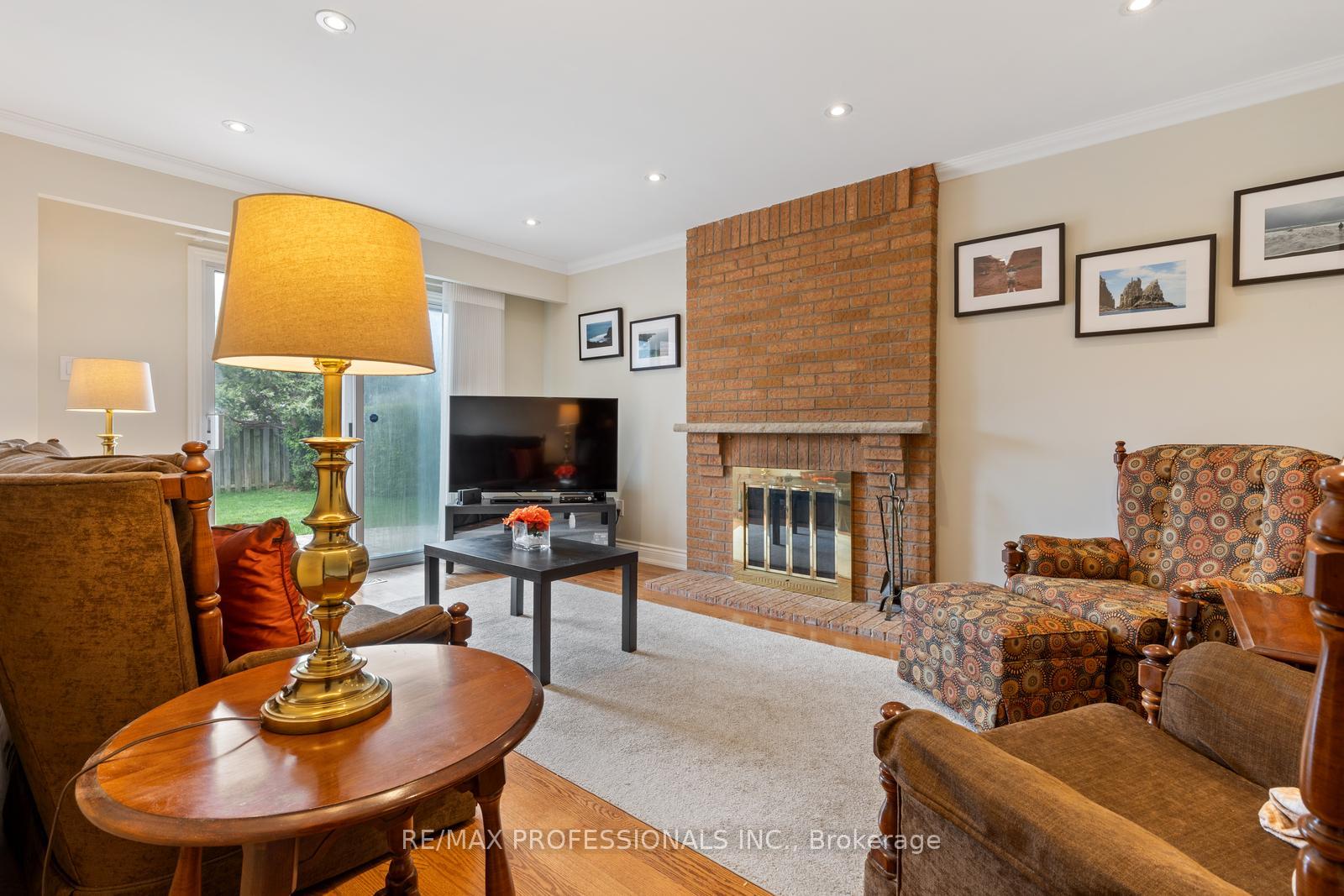 Photo 16 of 46 Jayfield Road, Brampton, Northgate — HOMEH