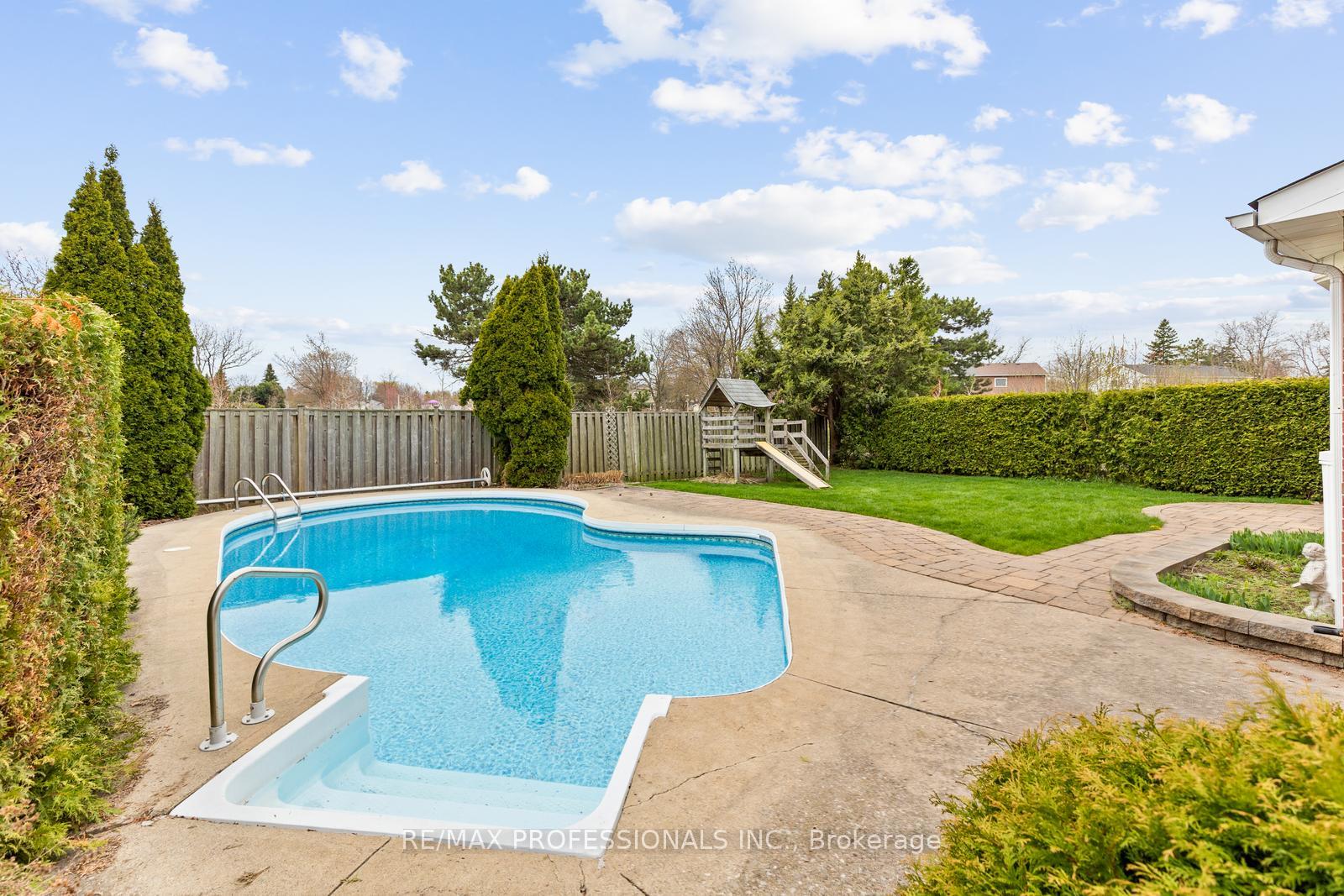 Photo 37 of 46 Jayfield Road, Brampton, Northgate — HOMEH