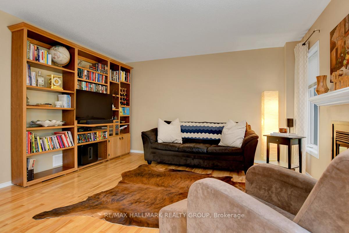Photo 14 of 50 Appledale Drive, Ottawa, Barrhaven - Longfields — HOMEH