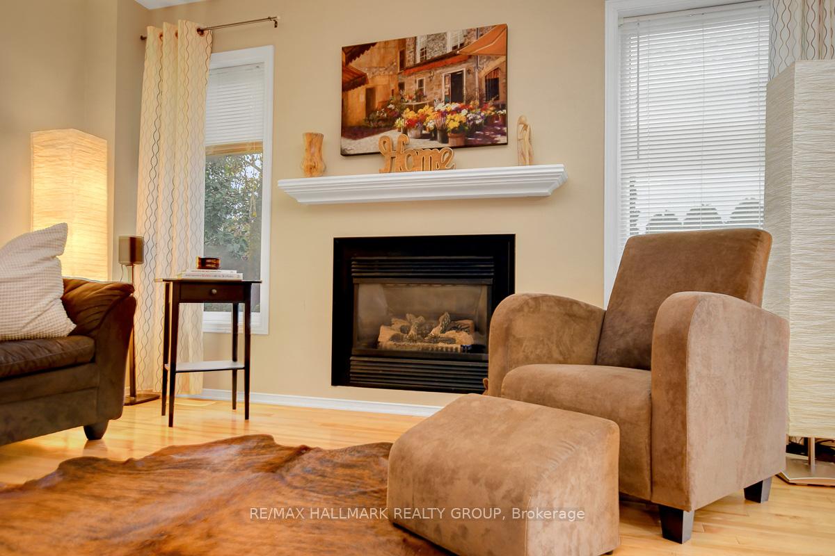 Photo 15 of 50 Appledale Drive, Ottawa, Barrhaven - Longfields — HOMEH