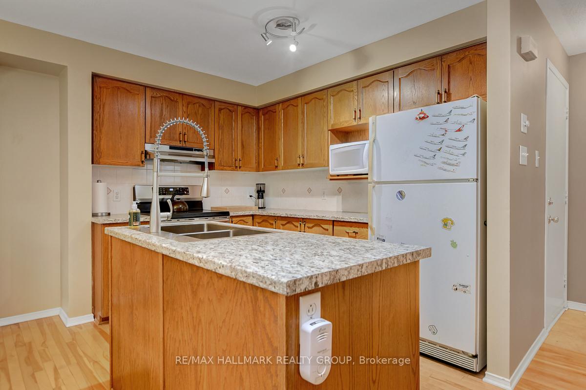 Photo 21 of 50 Appledale Drive, Ottawa, Barrhaven - Longfields — HOMEH