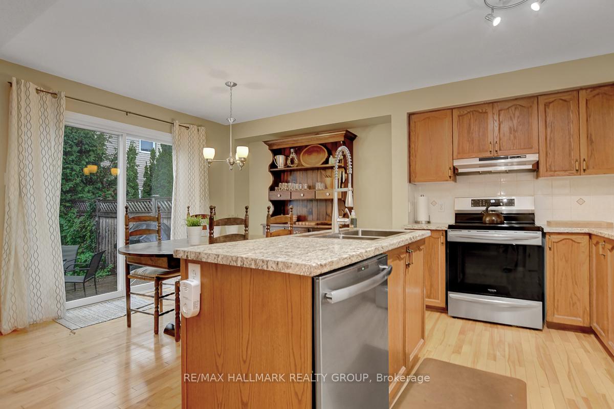 Photo 22 of 50 Appledale Drive, Ottawa, Barrhaven - Longfields — HOMEH
