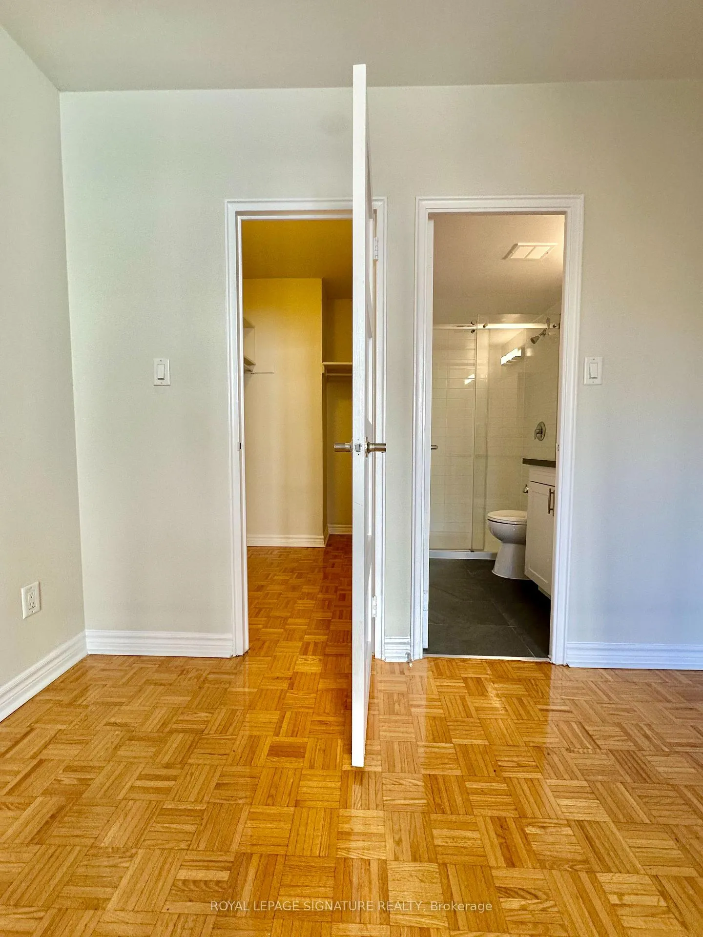 Photo 12 of Unit 414, 10 Shallmar Boulevard, Toronto, Forest Hill North — HOMEH
