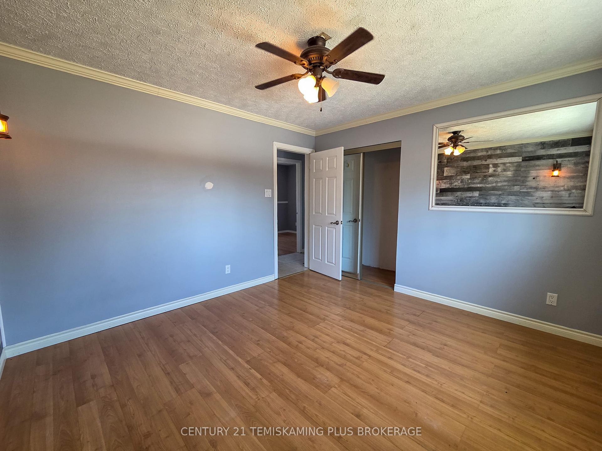 Photo 16 of 106 Cross Lake Road E, Temiskaming Shores, Haileybury — HOMEH