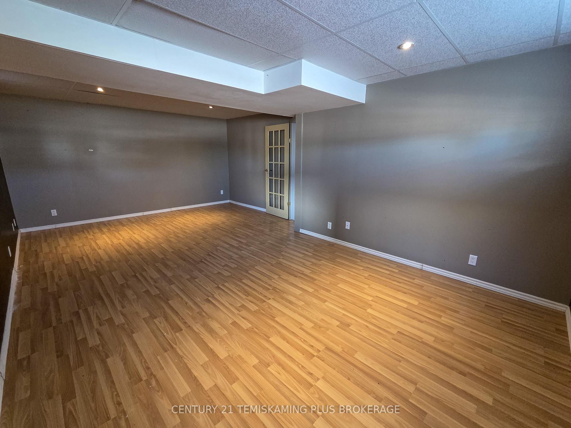 Photo 18 of 106 Cross Lake Road E, Temiskaming Shores, Haileybury — HOMEH