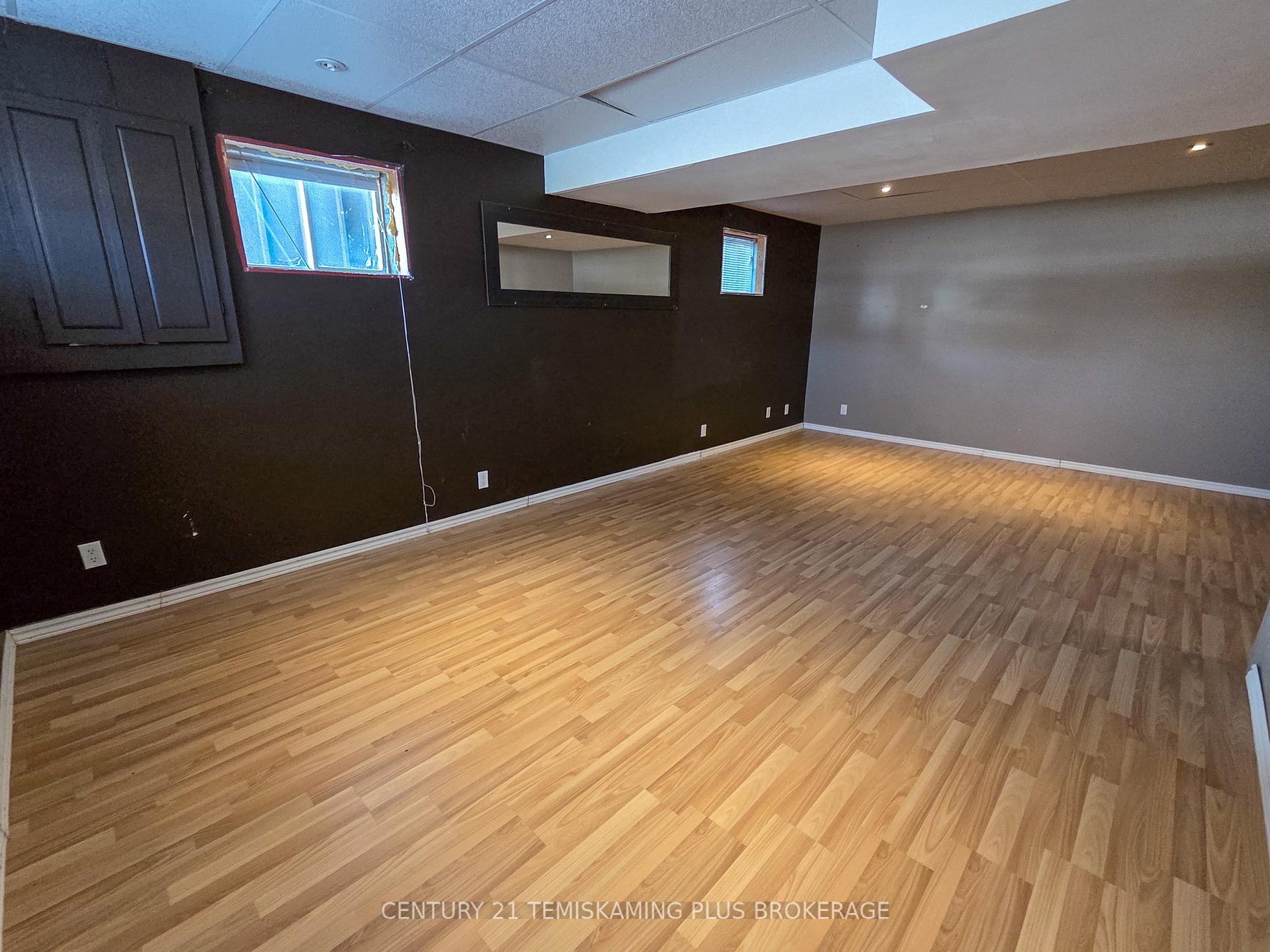Photo 19 of 106 Cross Lake Road E, Temiskaming Shores, Haileybury — HOMEH