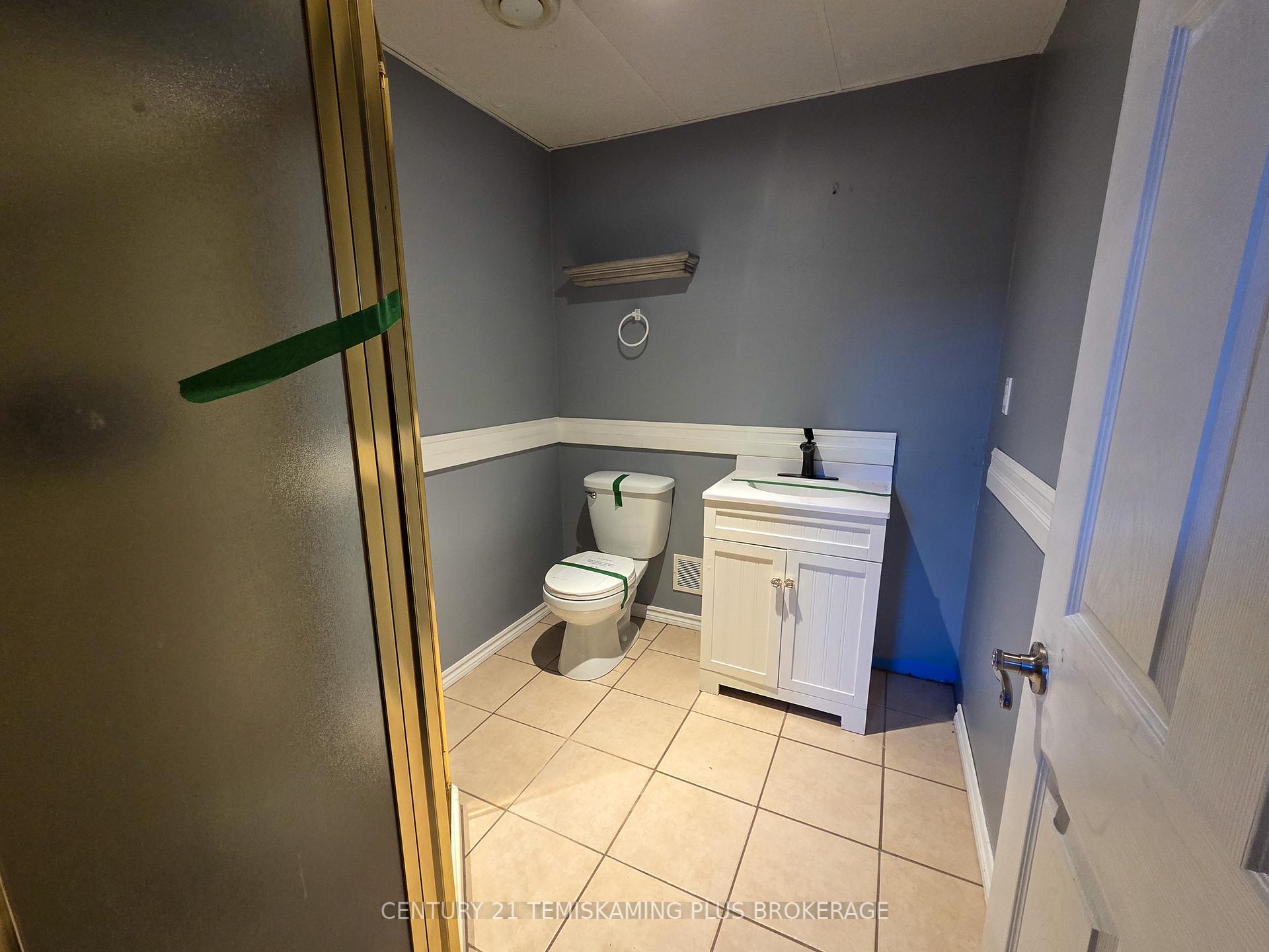Photo 22 of 106 Cross Lake Road E, Temiskaming Shores, Haileybury — HOMEH