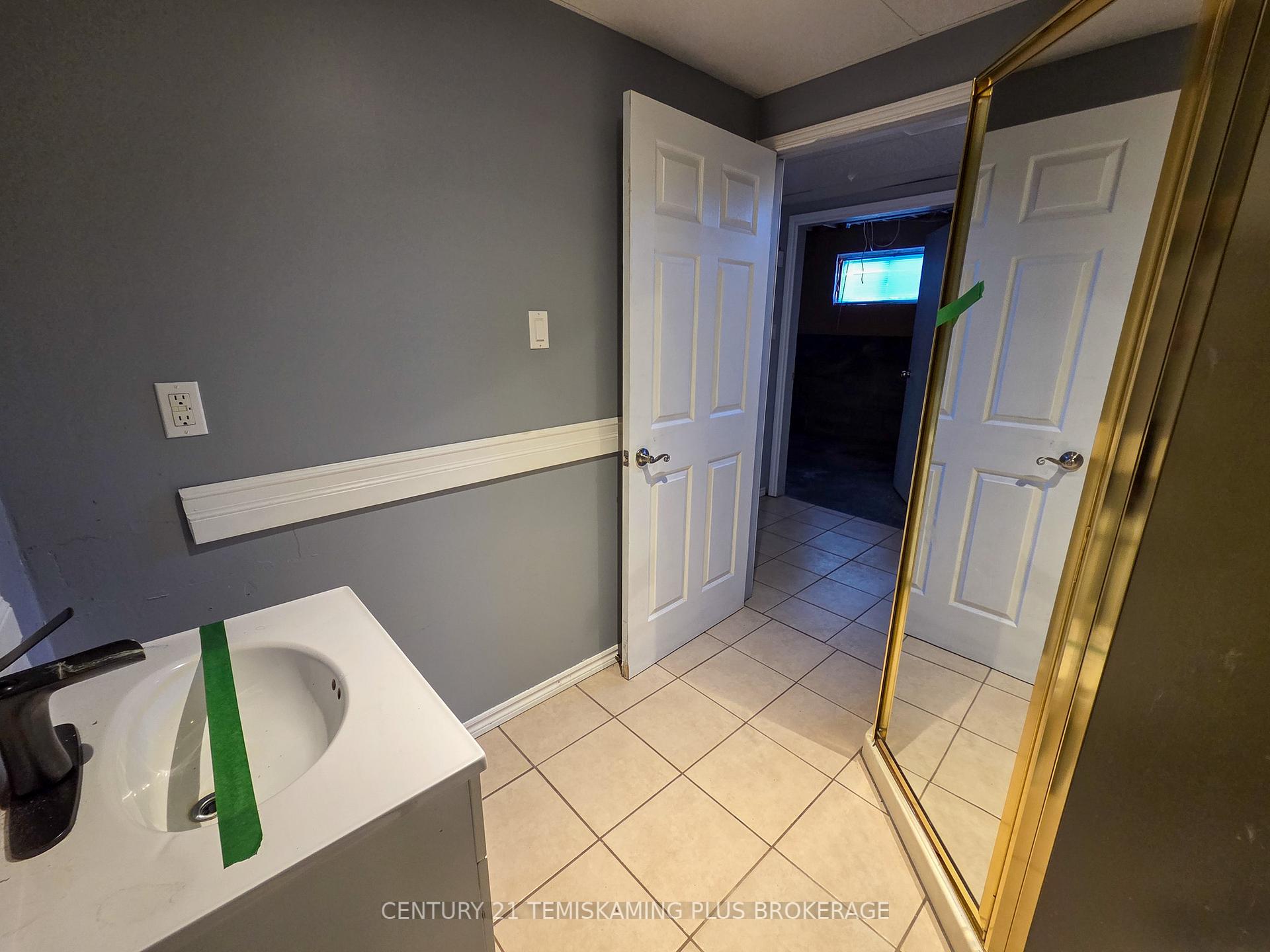 Photo 23 of 106 Cross Lake Road E, Temiskaming Shores, Haileybury — HOMEH