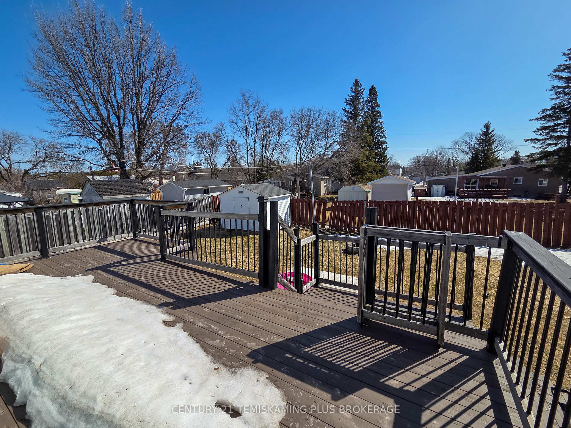 Photo 33 of 106 Cross Lake Road E, Temiskaming Shores, Haileybury — HOMEH