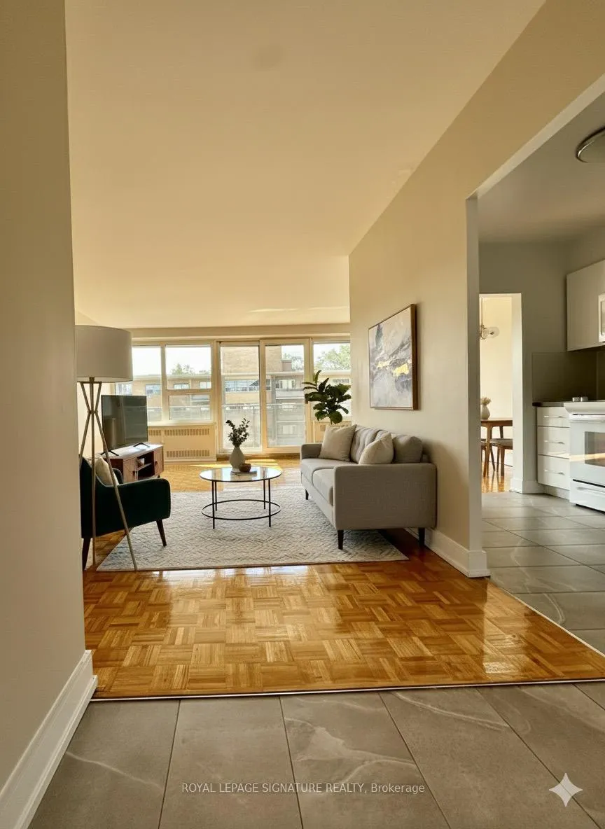 Photo 1 of Unit 501, 10 Shallmar Boulevard, Toronto, Forest Hill North — HOMEH