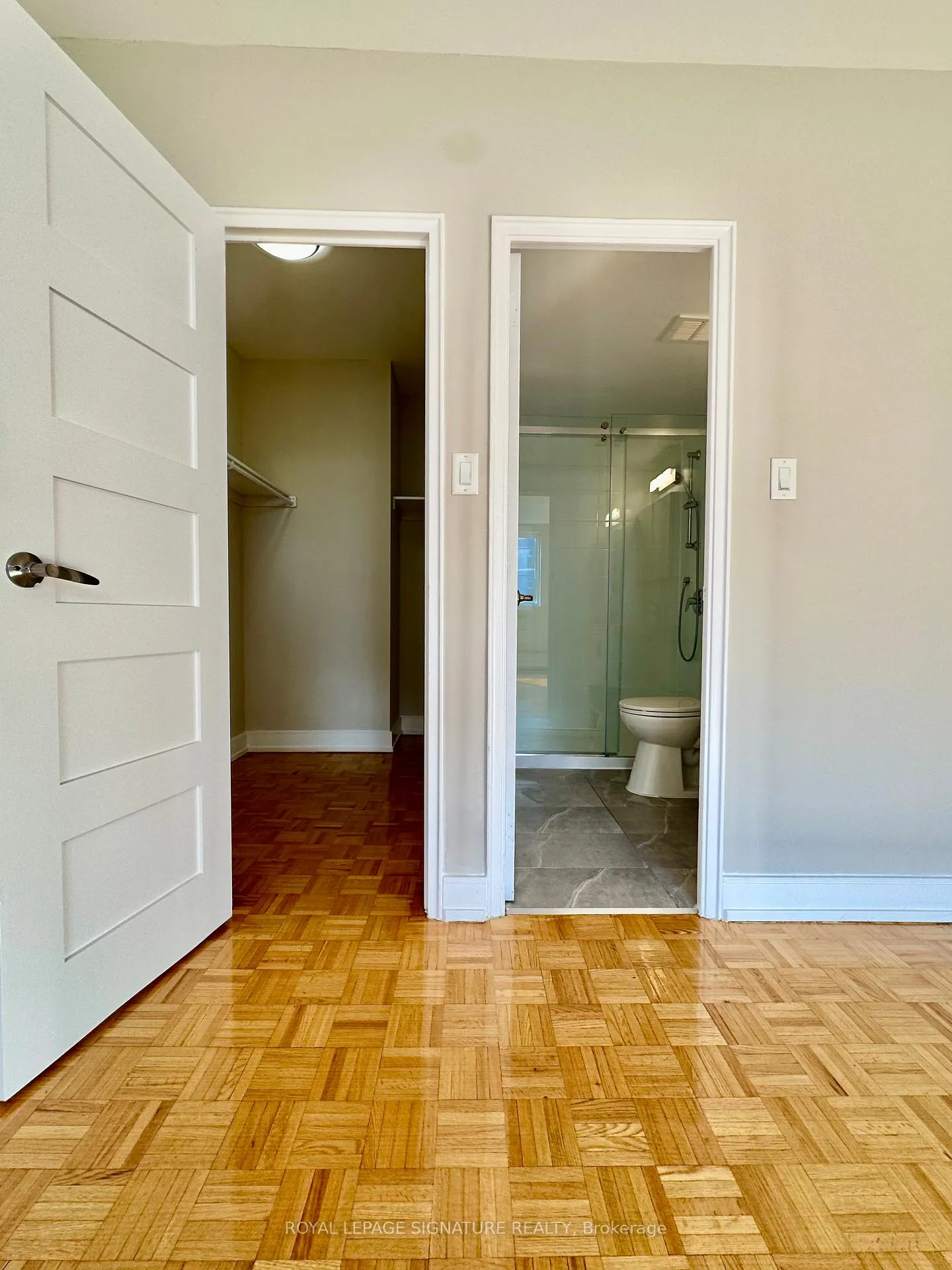 Photo 11 of Unit 501, 10 Shallmar Boulevard, Toronto, Forest Hill North — HOMEH