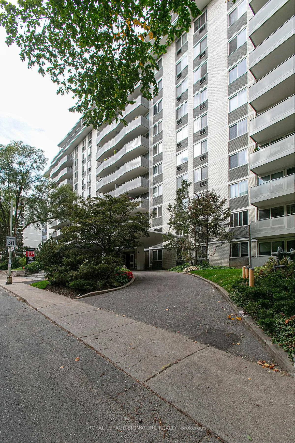 Photo 18 of Unit 501, 10 Shallmar Boulevard, Toronto, Forest Hill North — HOMEH