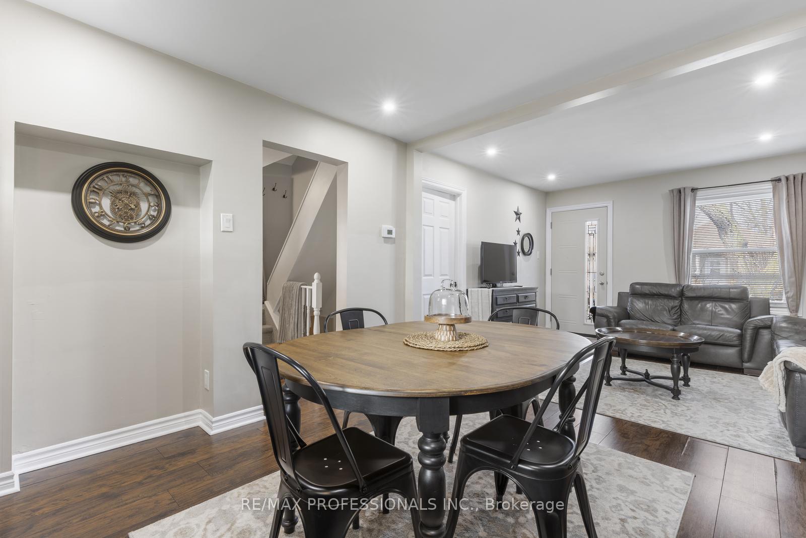 Photo 11 of 28 Archibald Street, Hamilton, Homeside — HOMEH