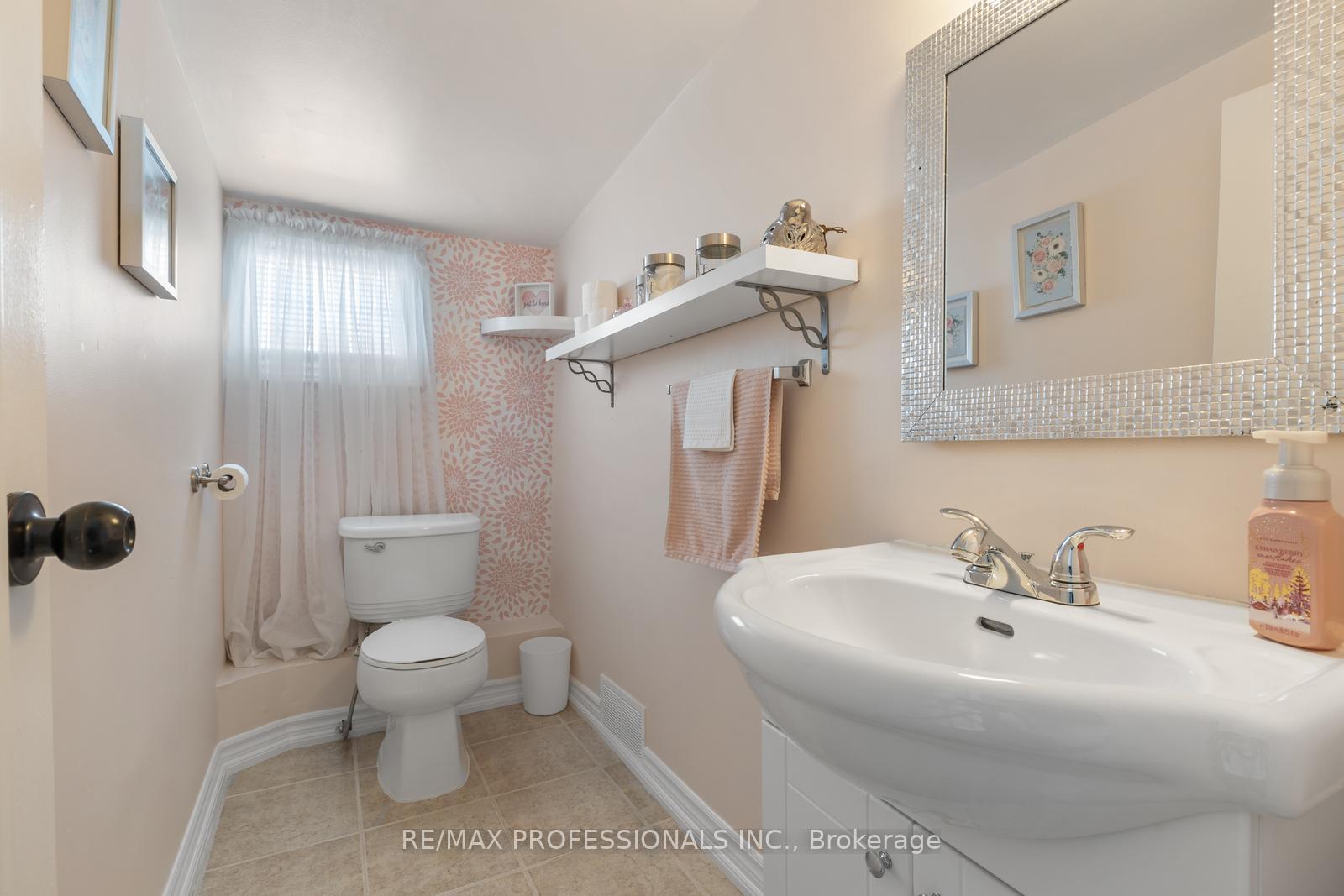 Photo 18 of 28 Archibald Street, Hamilton, Homeside — HOMEH