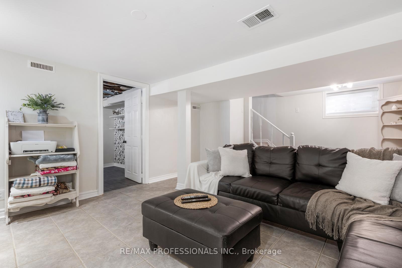 Photo 24 of 28 Archibald Street, Hamilton, Homeside — HOMEH