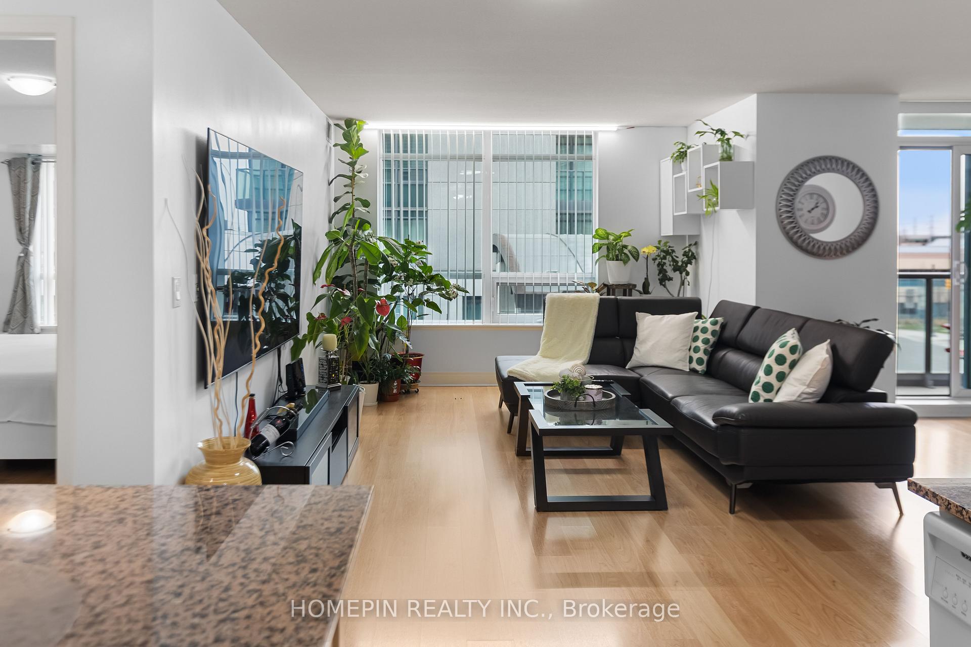 Photo 13 of Unit 303, 55 South Town Centre Boulevard, Markham, Unionville — HOMEH