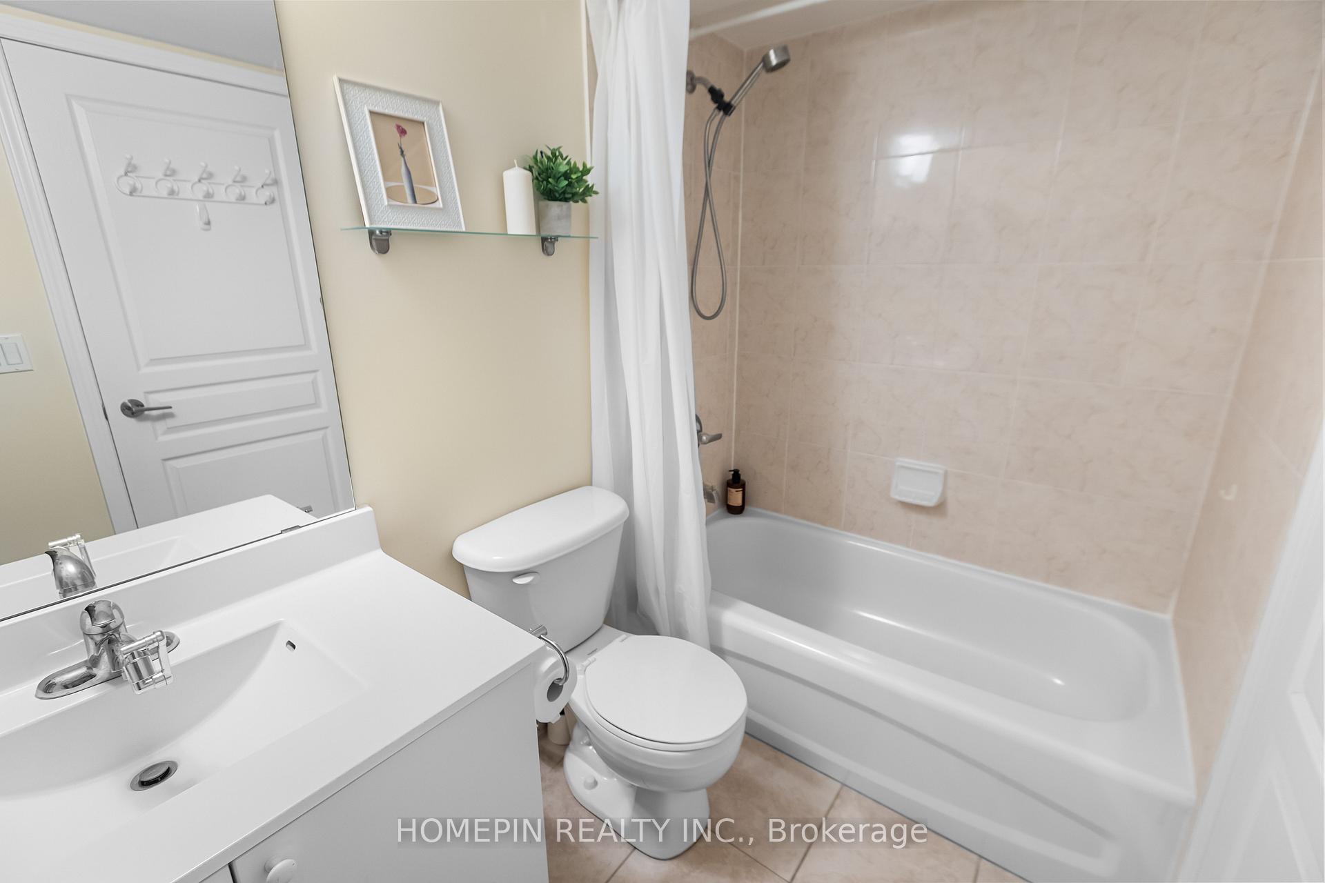Photo 17 of Unit 303, 55 South Town Centre Boulevard, Markham, Unionville — HOMEH