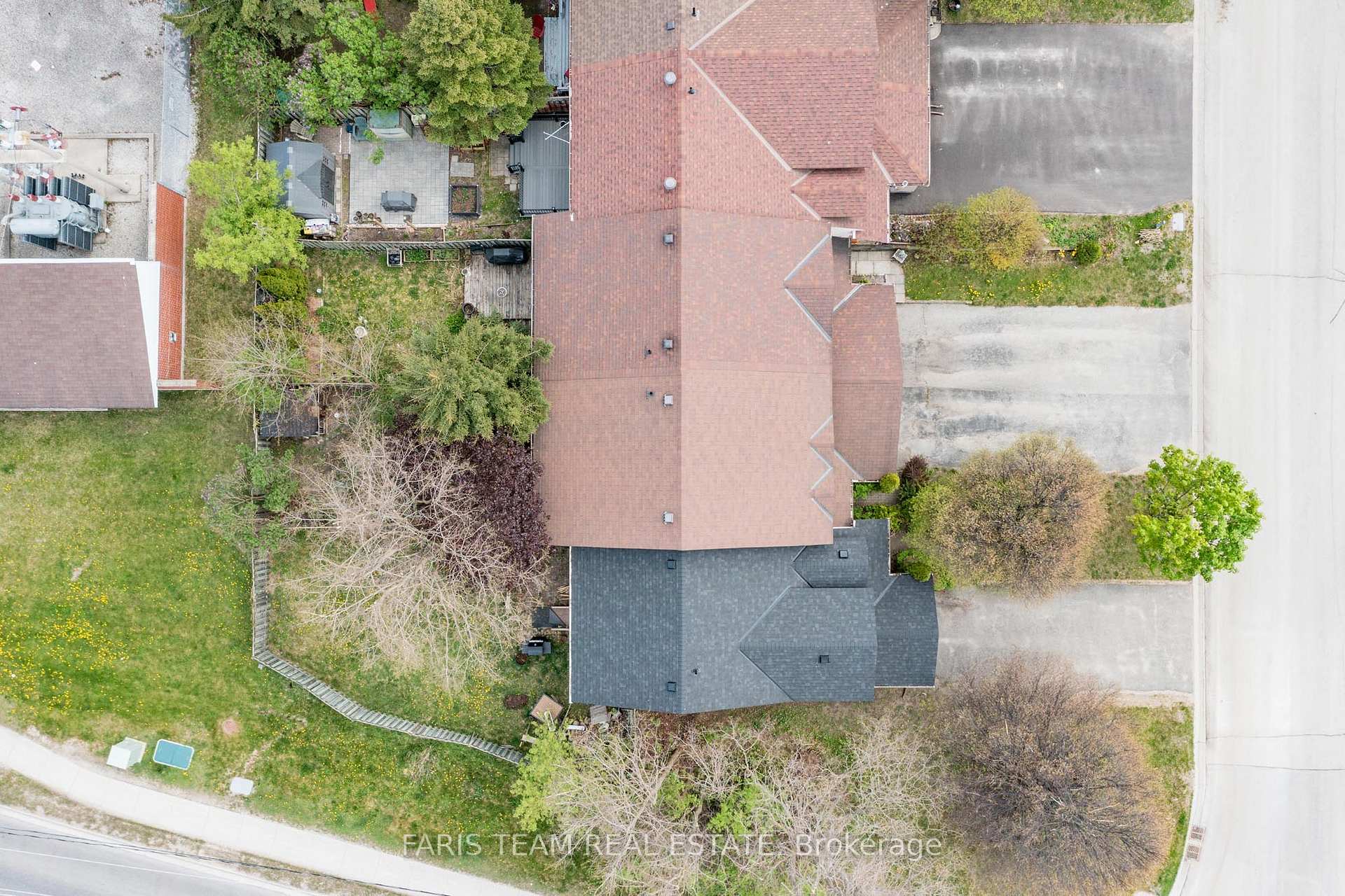 Photo 22 of 89 Melinda Crescent, Barrie, Allandale — HOMEH