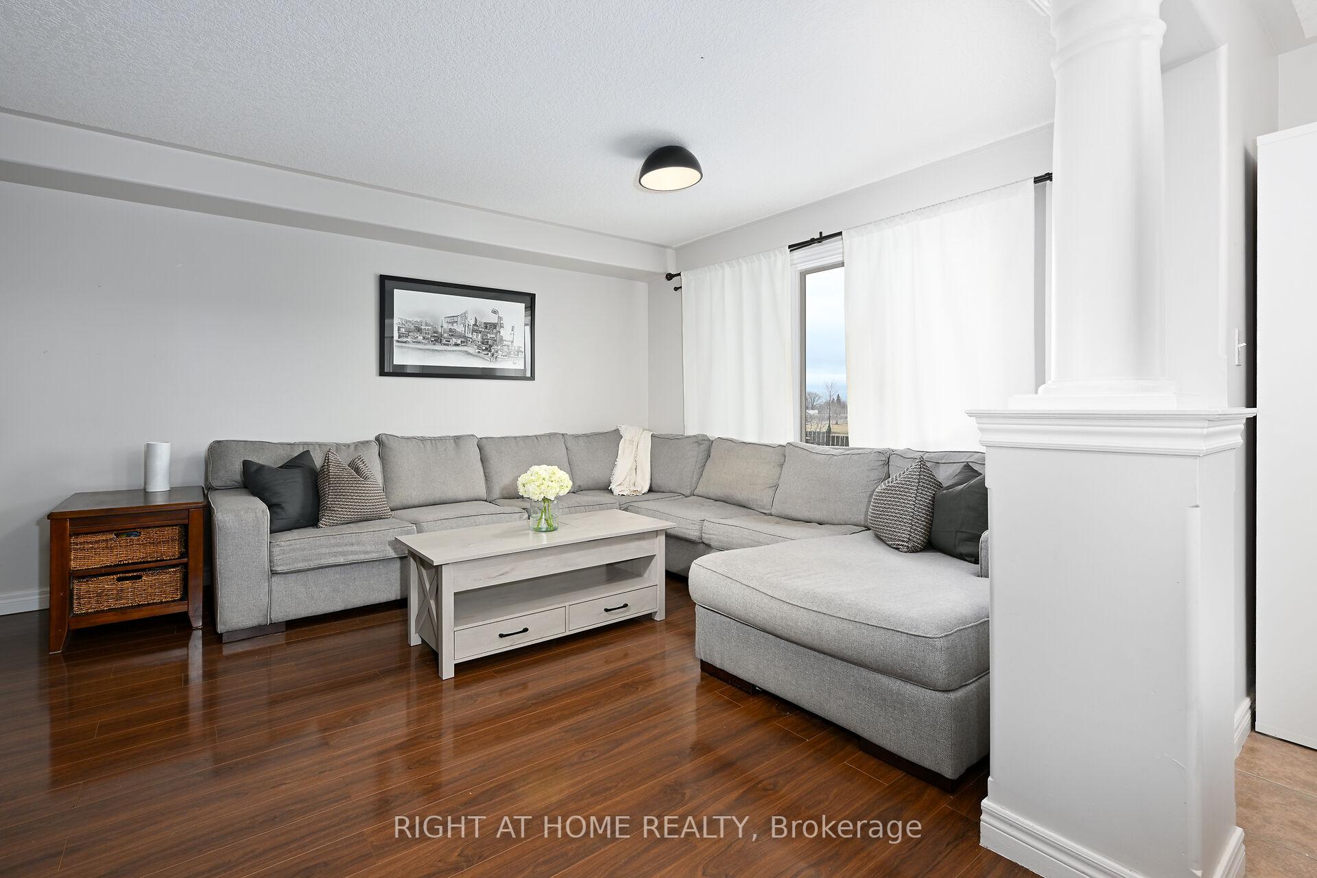 Photo 18 of 27 Turquoise Drive, Hamilton, Allison — HOMEH