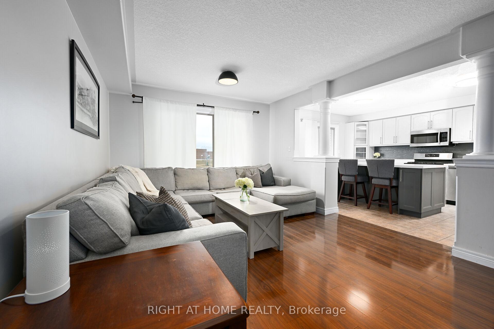 Photo 21 of 27 Turquoise Drive, Hamilton, Allison — HOMEH