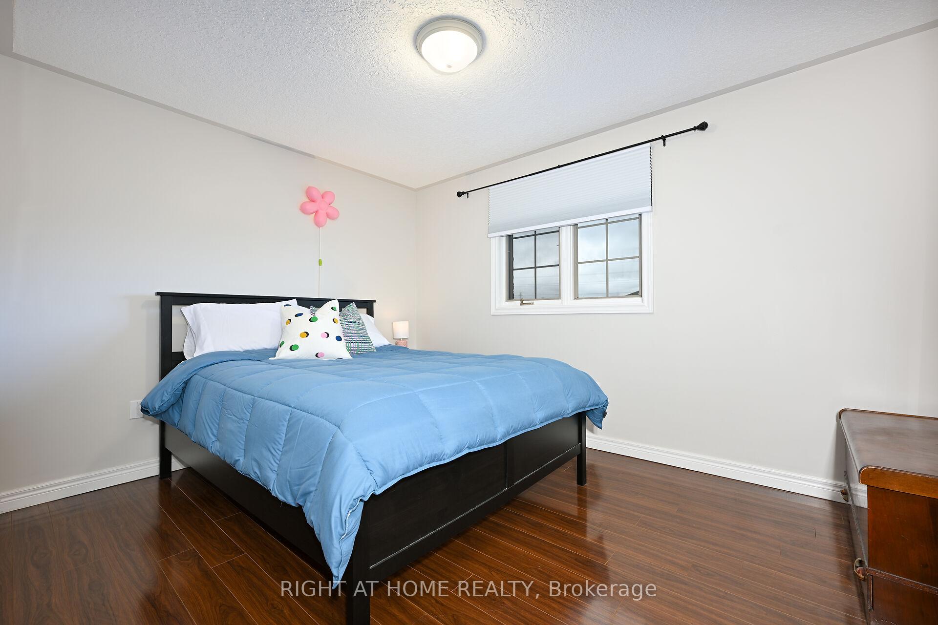 Photo 71 of 27 Turquoise Drive, Hamilton, Allison — HOMEH