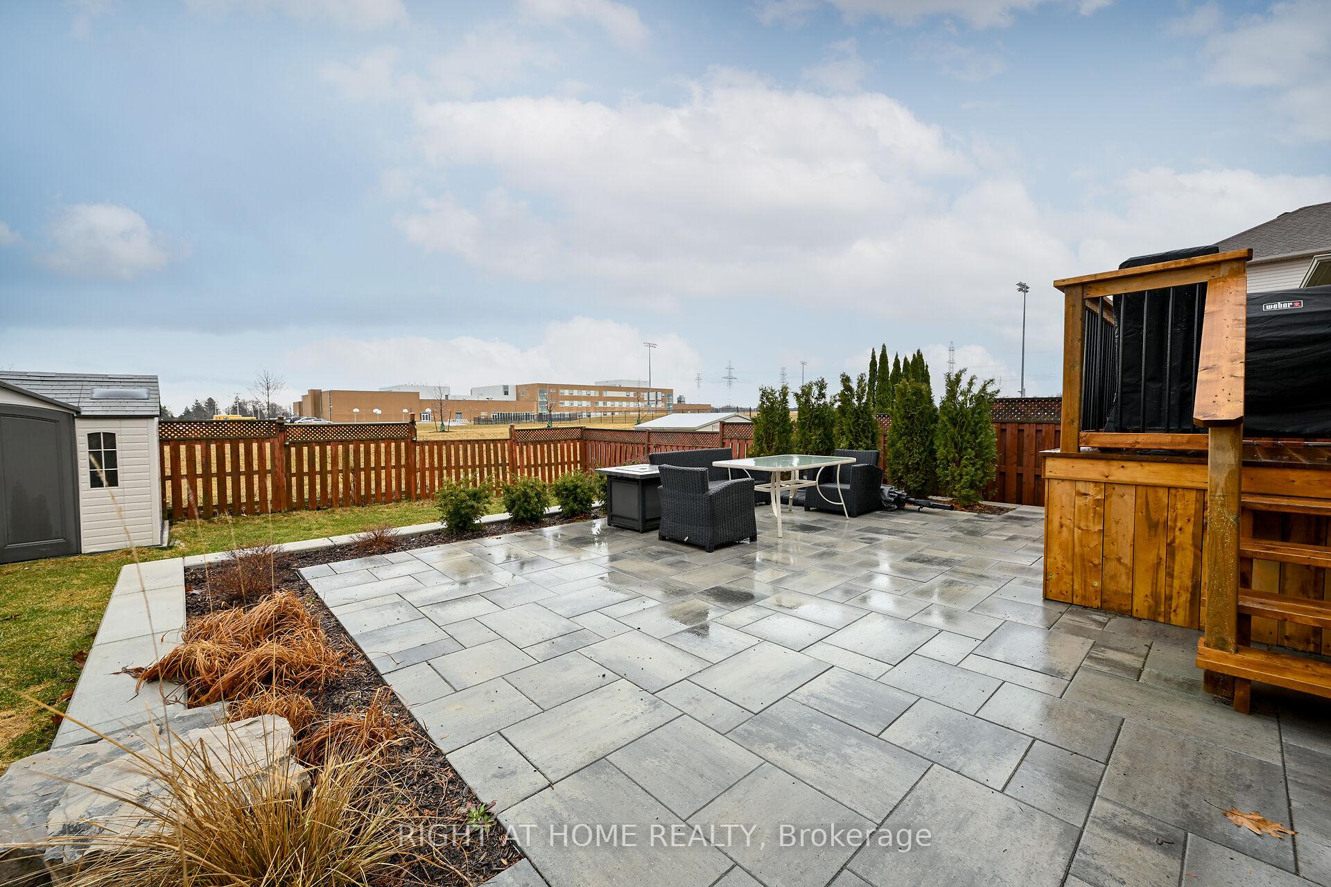 Photo 100 of 27 Turquoise Drive, Hamilton, Allison — HOMEH