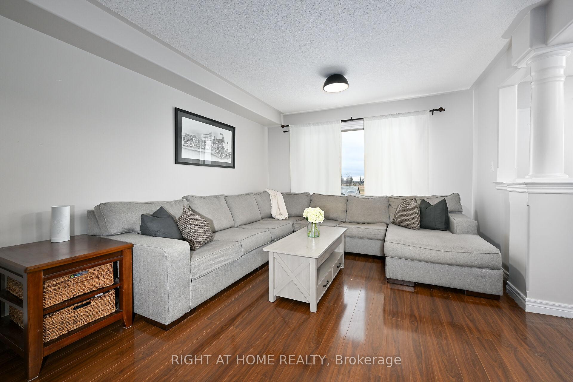 Photo 38 of 27 Turquoise Drive, Hamilton, Allison — HOMEH