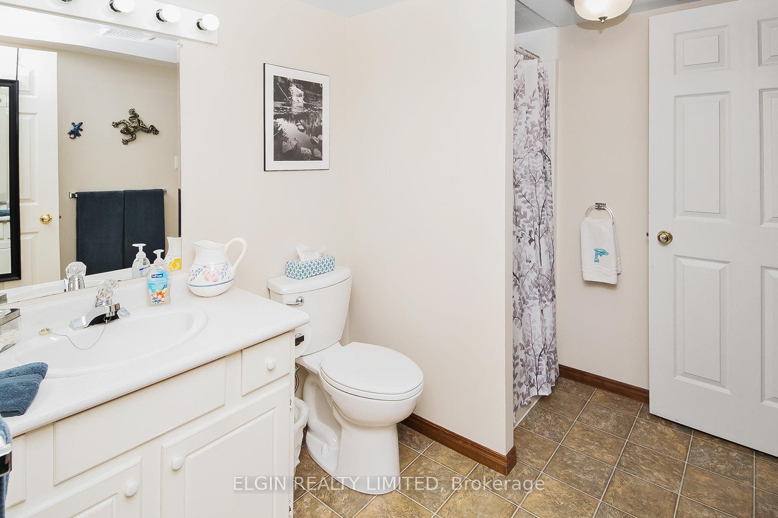Photo 3 of 61 Edward Street, St. Thomas — HOMEH